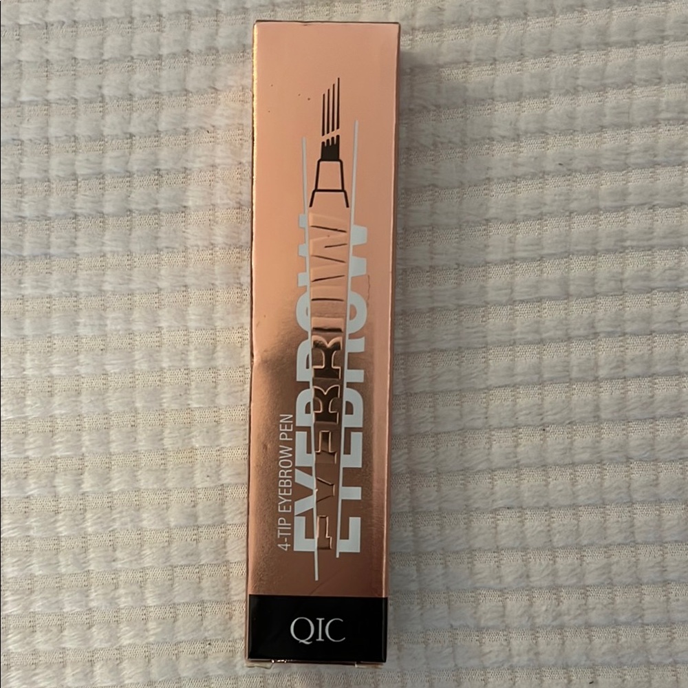 QiC 4-Tip Eyebrow Pen 
Light Brown